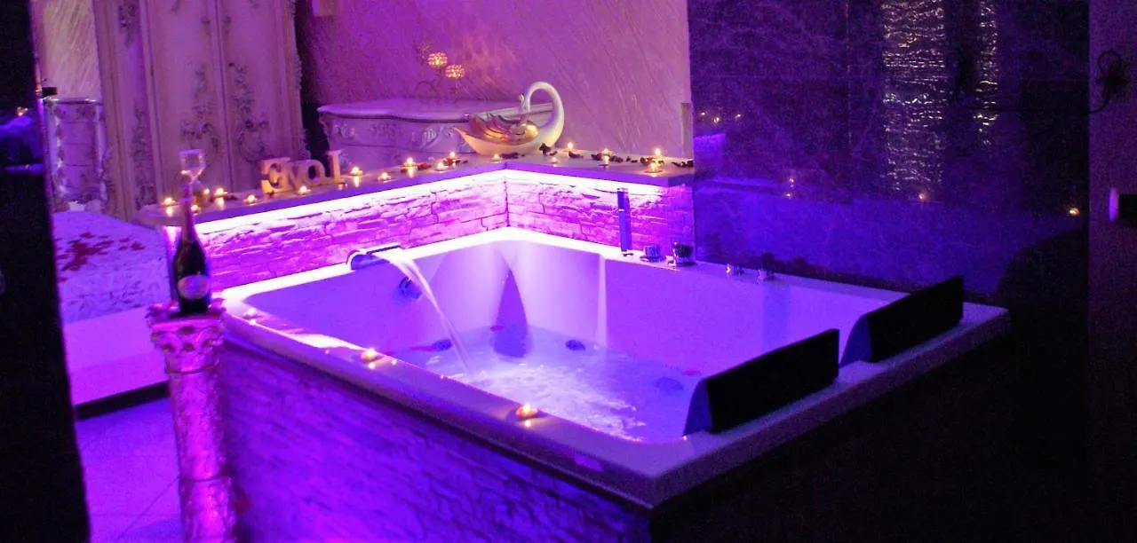 Gold luxury suite home roma 0*, Rome Italie